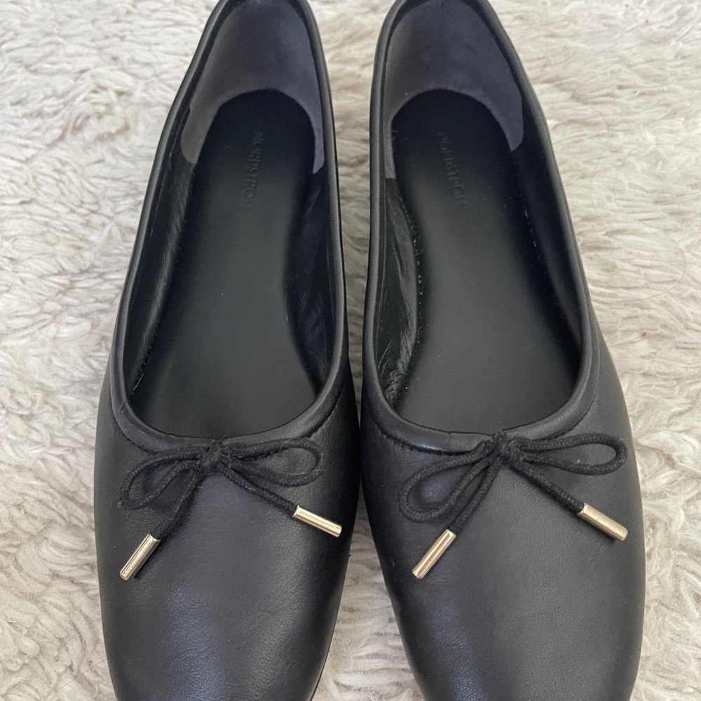 Nordstrom Black Leather Loafers with Bow Accent